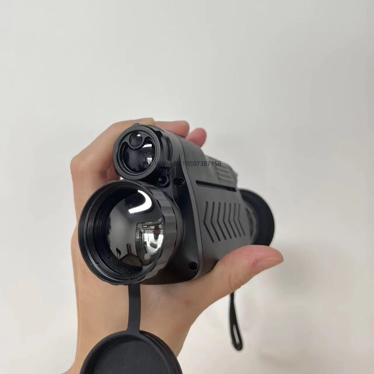 نطاقات الرؤية الليلية للتصوير  - مراجعة Thermal Night Vision Monocular وسعره